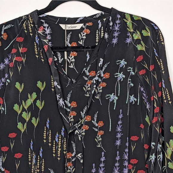 Tucker The Long Tie Blouse After the Rain in Crepe de Chine Silk Top Floral - Picture 4 of 9